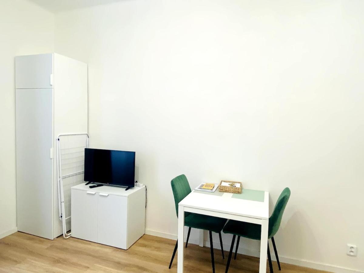 Appartement Private Close To Red Subway Pankrac Prague